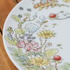Maison Ghibli Assiette 23 cm Totoro Fraise - Mon Voisin Tororo