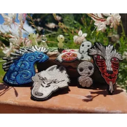 Maison Ghibli Broche cannetille Kodama assis - Princesse Mononoké