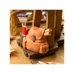 Maison Ghibli Diorama Jiji Chevalet et calendrier - Kiki la petite sorcière
