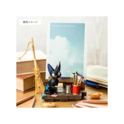 Maison Ghibli Diorama Jiji Chevalet et calendrier - Kiki la petite sorcière
