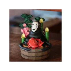 Maison Ghibli Diorama No Face Bassine d’or et bambous - Le Voyage de Chihiro