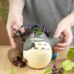 Maison Ghibli Diorama Planter Tonneau de tous les Totoro - Mon Voisin Totoro