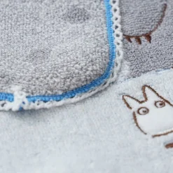Maison Ghibli Mini Serviette Bonhomme de neige 25x25 cm - Mon Voisin Totoro