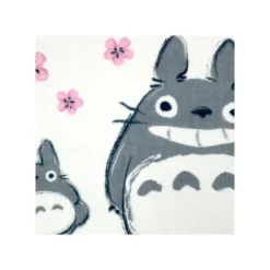 Maison Ghibli Mini Serviette Imabari Totoro Sakura 34x36 cm - Mon Voisin Totoro