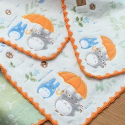 Maison Ghibli Mini Serviette Sous la pluie 25x25 cm - Mon Voisin Totoro