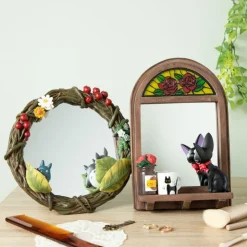 Maison Ghibli Miroir Jiji devant la glace - Kiki la petite sorcière