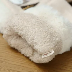 Maison Ghibli Mitaines Totoro sapins - Mon Voisin Totoro