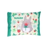 Maison Ghibli Oreiller Totoro Fraises 28 x 39 cm - Mon Voisin Totoro