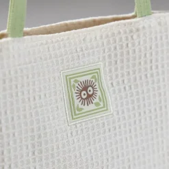 Maison Ghibli Sac à main gauffrée Totoro - Mon VoisinTotoro
