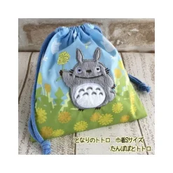 Maison Ghibli Sacoche à cordon Totoro Fleurs 20 x 19 cm - Mon Voisin Totoro