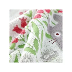 Maison Ghibli Serviette Totoro Fleurs Sauvages 34x80 cm - Mon Voisin Totoro