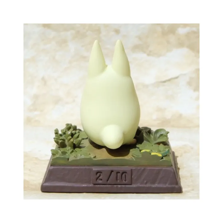 Maison Ghibli Statue Collection Stop Motion Totoro Blanc Course Pose 2 - Mon Voisin