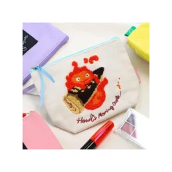 Maison Ghibli Trousse brodée Calicifer - Le Château ambulant